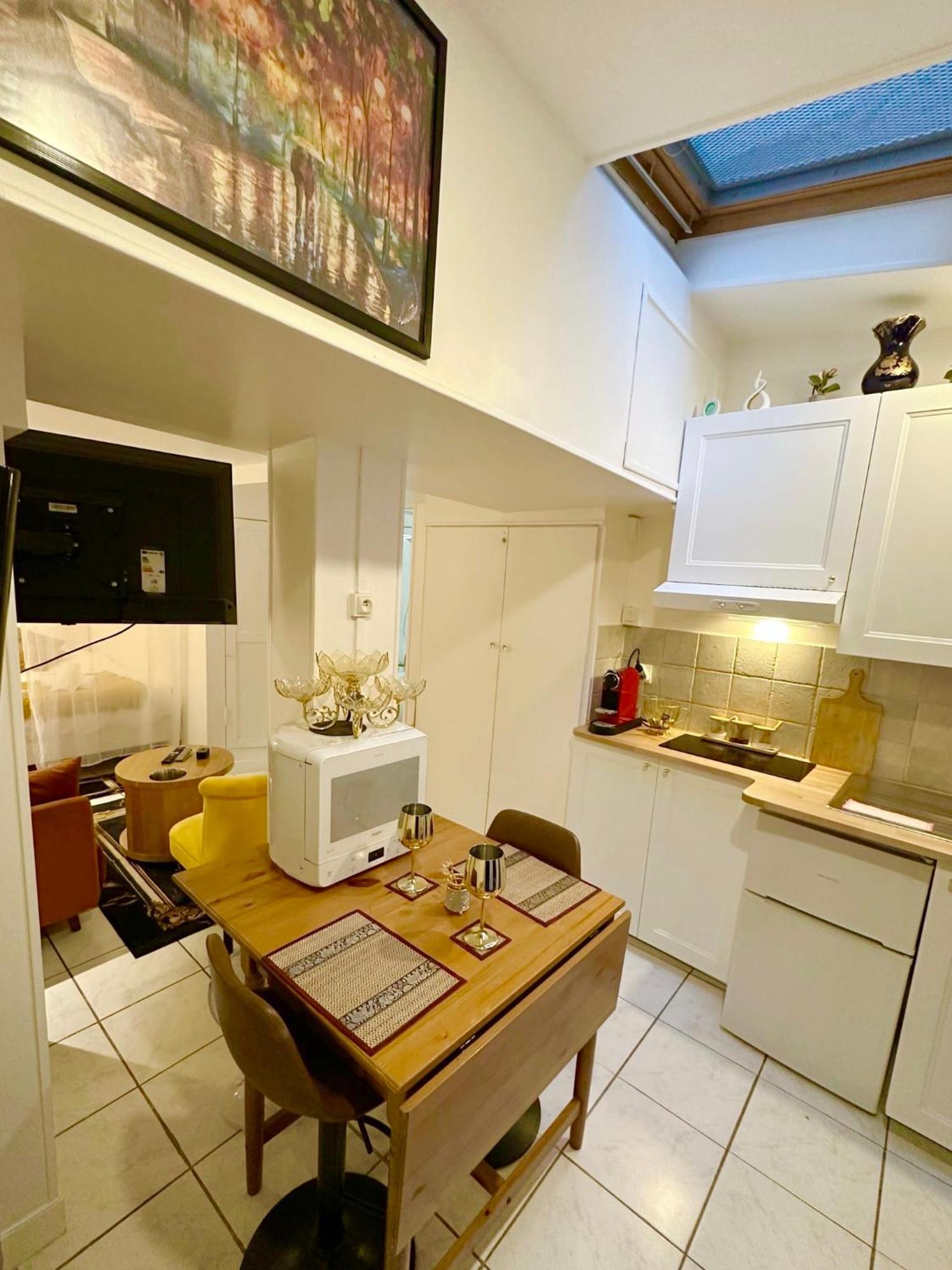 Sympathy Studio For 2 Near The Sacre Coeur Paris Exterior foto